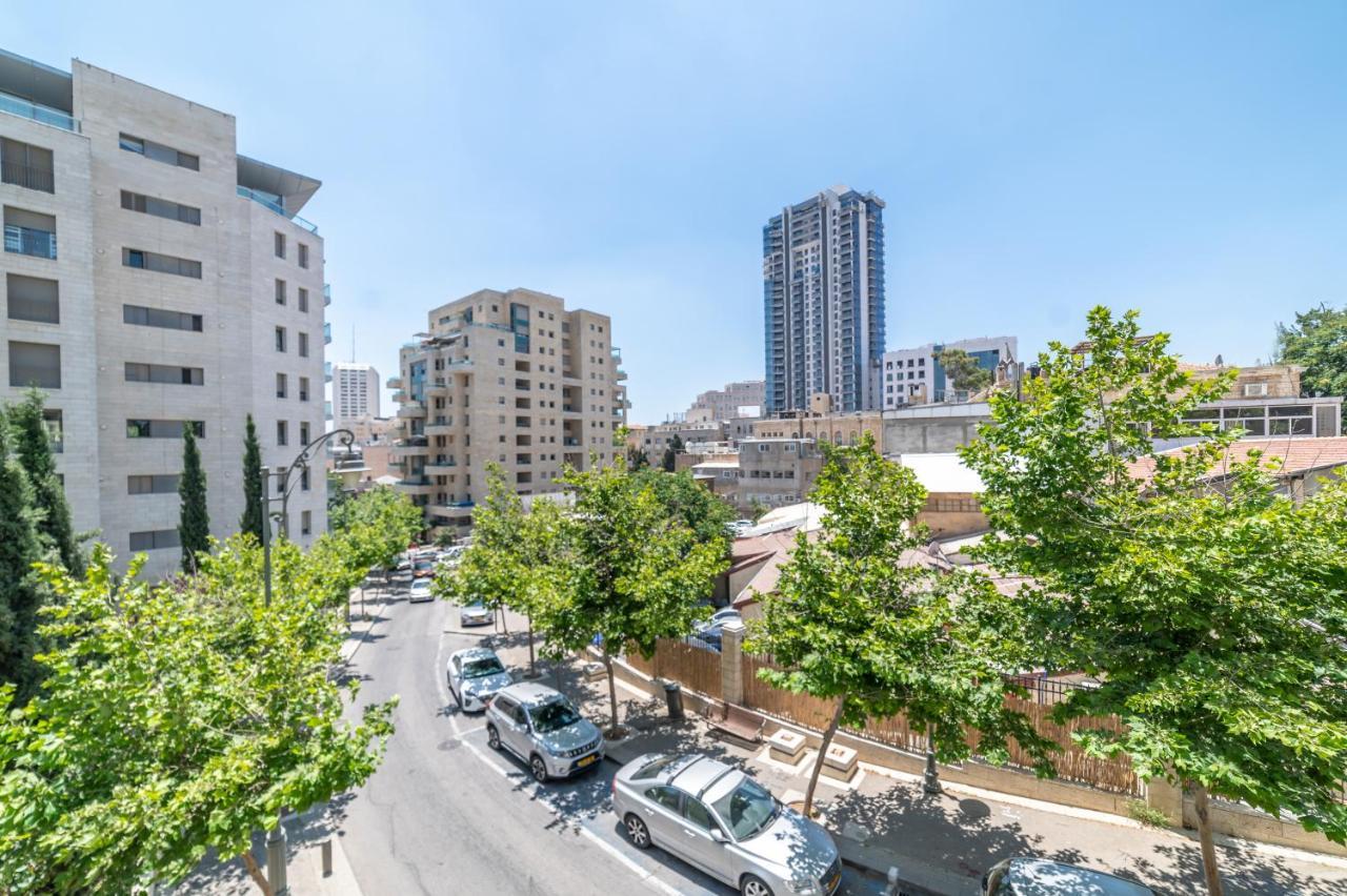 Litov Hotel - A Religious Boutique Hotel Yerusalem Bagian luar foto