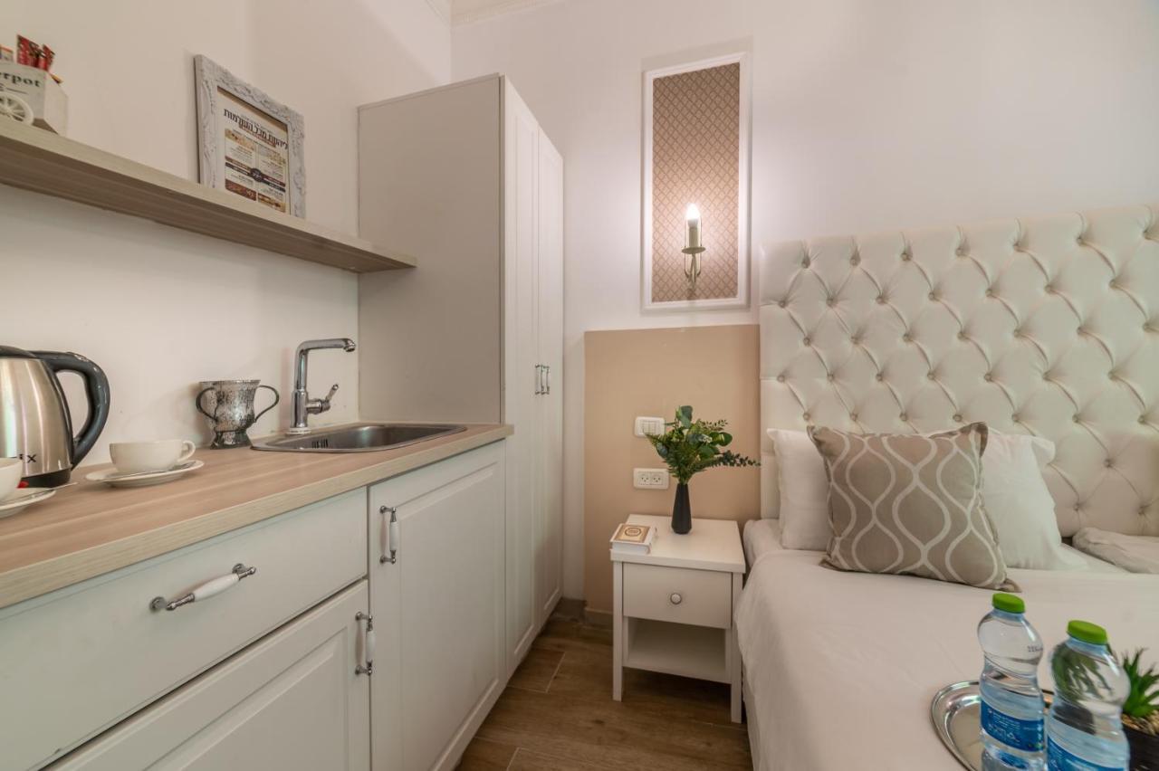 Litov Hotel - A Religious Boutique Hotel Yerusalem Bagian luar foto