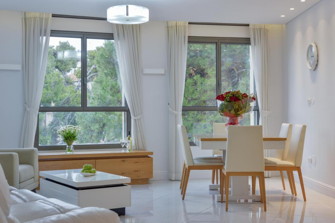 Litov Hotel - A Religious Boutique Hotel Yerusalem Bagian luar foto