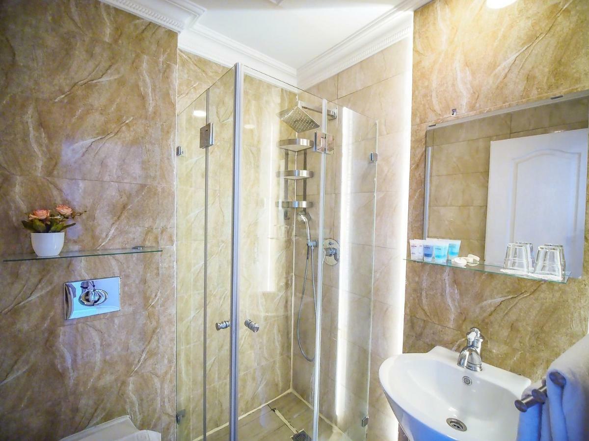 Litov Hotel - A Religious Boutique Hotel Yerusalem Bagian luar foto